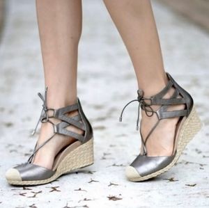 Vionic Aruba Calypso Lace Up Espadrille Wedges